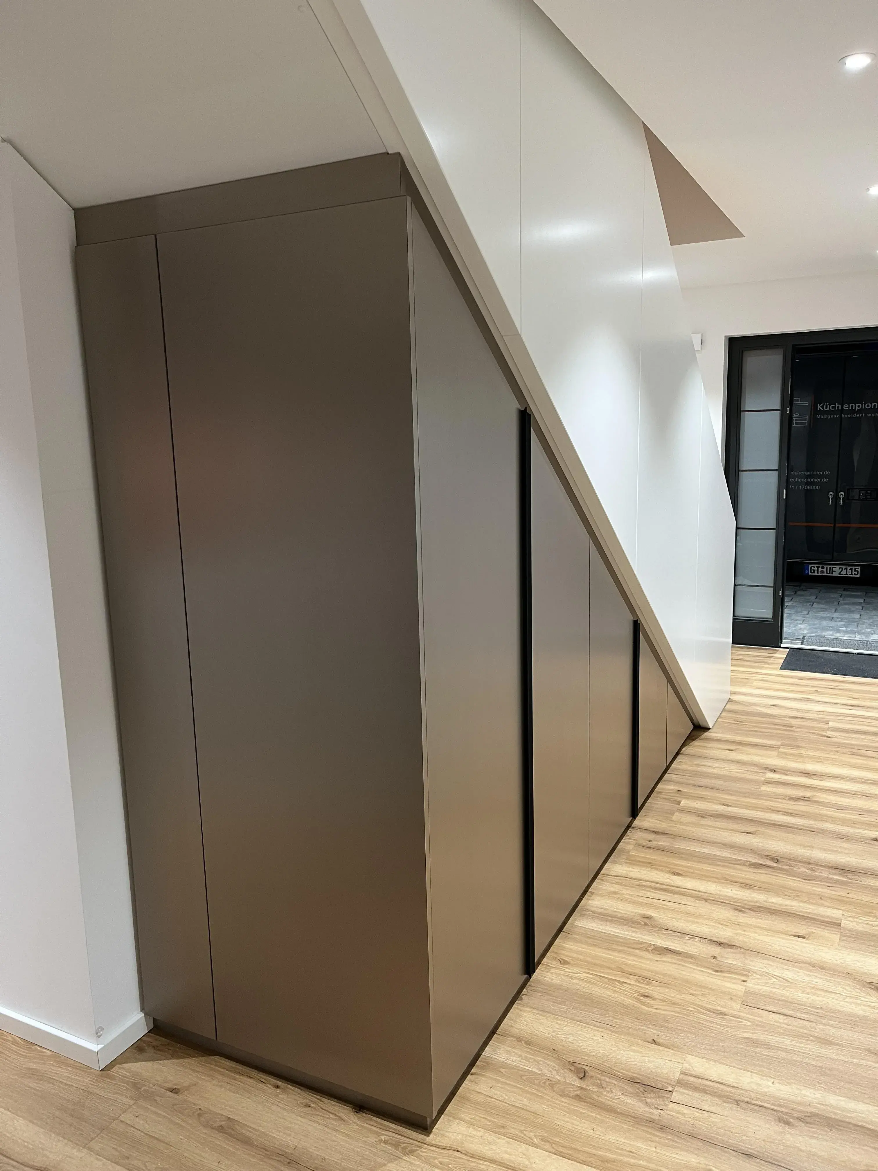 Treppenschrank Flur Design 